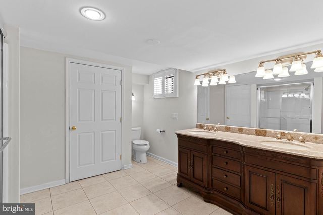 6713 BRIARCROFT ST, Clifton, VA 20124