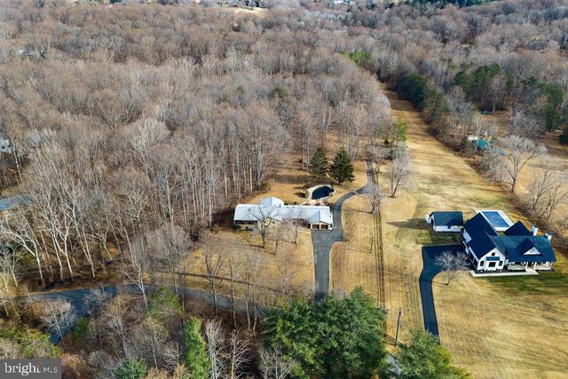 6713 BRIARCROFT ST, Clifton, VA 20124