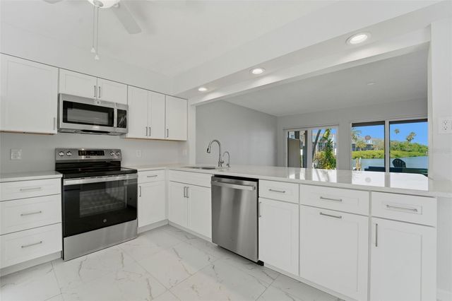 833 E GULF BOULEVARD 103, Indian Rocks Beach, FL 33785