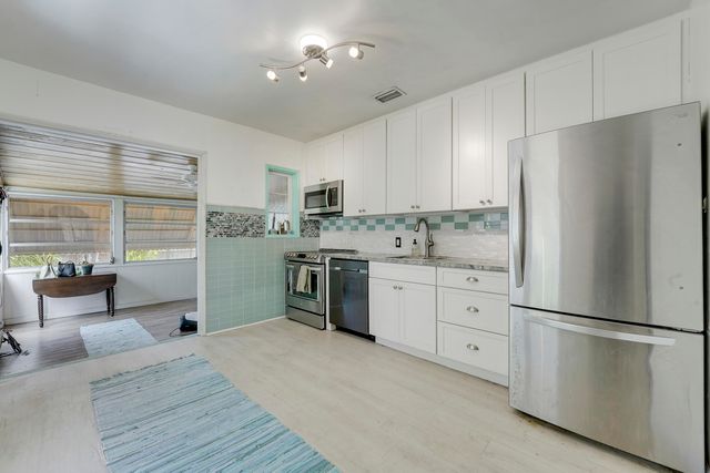 1222 N L Street, Lake Worth, FL 33460