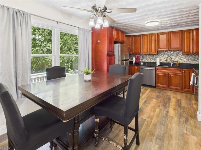 1098 Greenwood ST, Norfolk, VA 23513