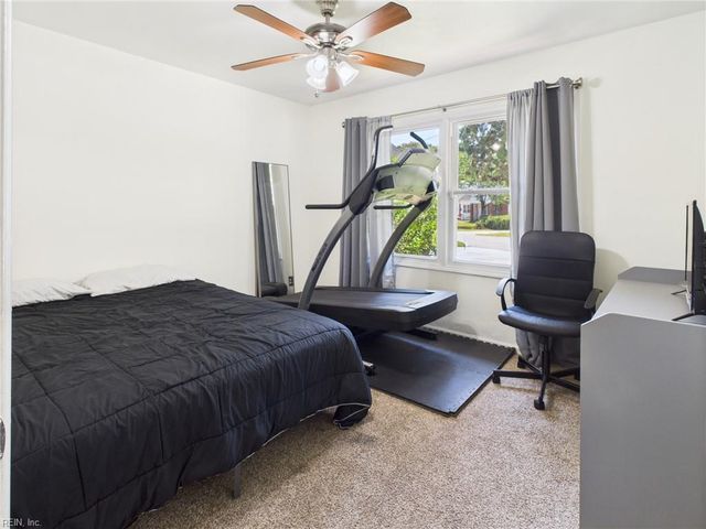 1098 Greenwood ST, Norfolk, VA 23513