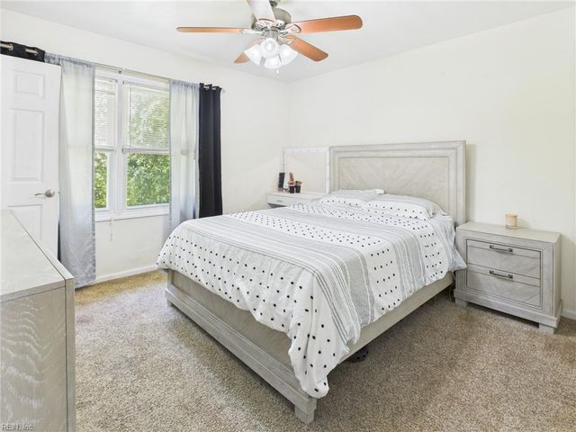 1098 Greenwood ST, Norfolk, VA 23513