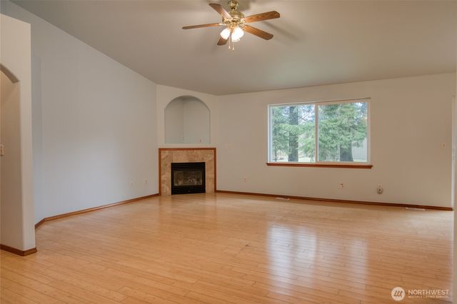 423 Evergreen Lane, Aberdeen, WA 98520