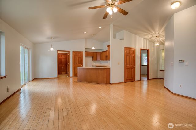 423 Evergreen Lane, Aberdeen, WA 98520