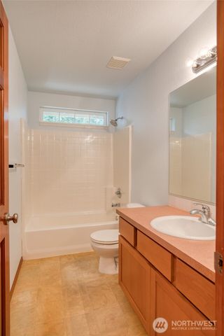 423 Evergreen Lane, Aberdeen, WA 98520