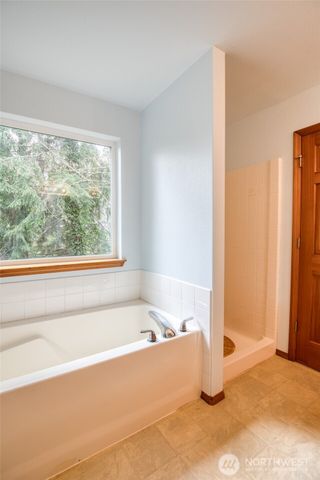 423 Evergreen Lane, Aberdeen, WA 98520