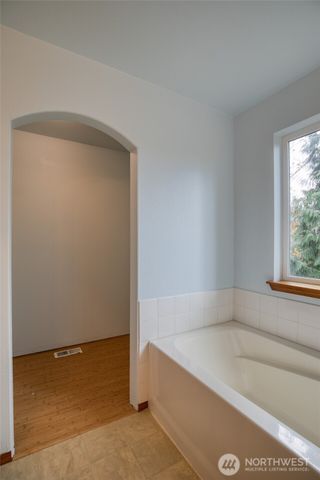 423 Evergreen Lane, Aberdeen, WA 98520