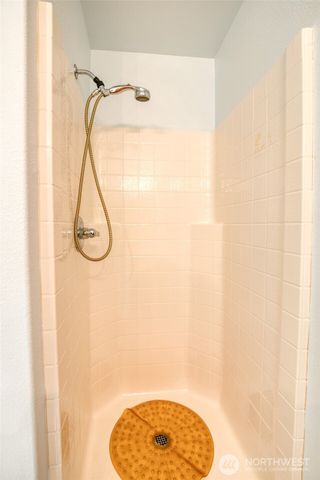 423 Evergreen Lane, Aberdeen, WA 98520