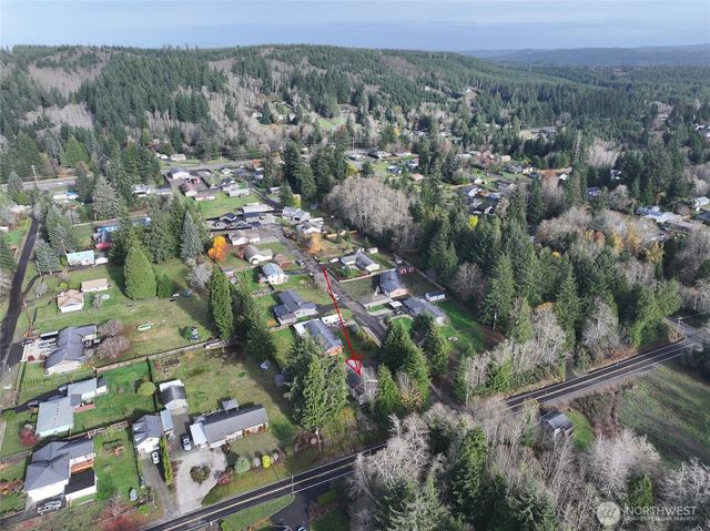 423 Evergreen Lane, Aberdeen, WA 98520