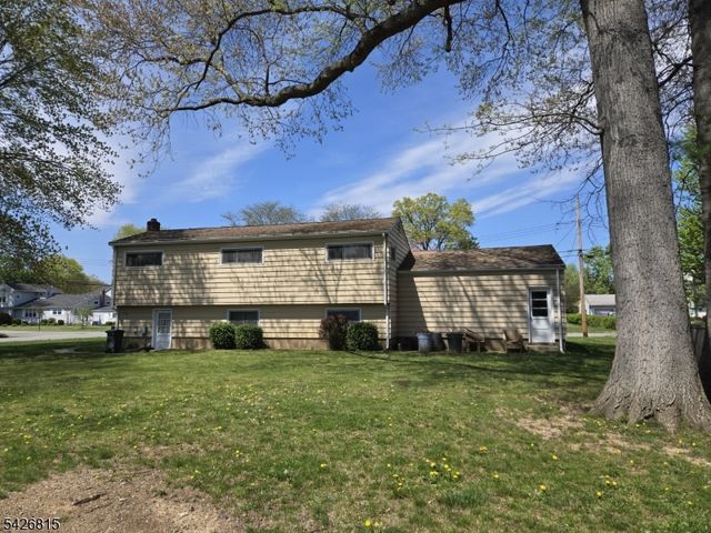 11 White Birch Ave, Pequannock Twp., NJ 07444