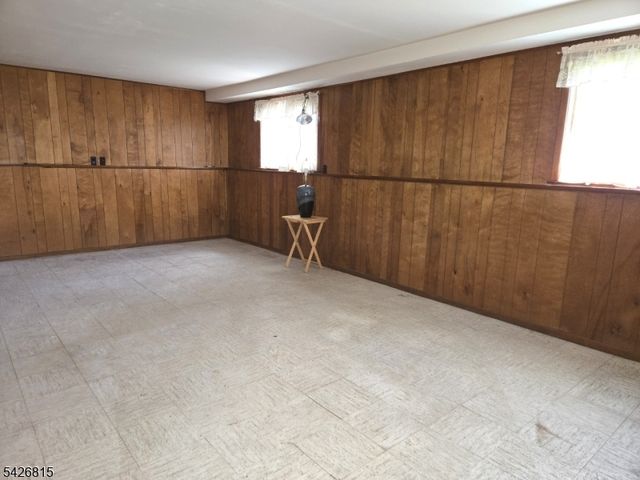11 White Birch Ave, Pequannock Twp., NJ 07444