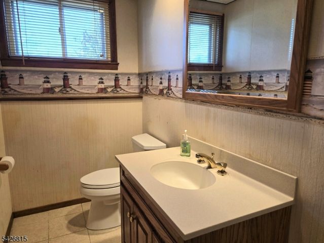 11 White Birch Ave, Pequannock Twp., NJ 07444
