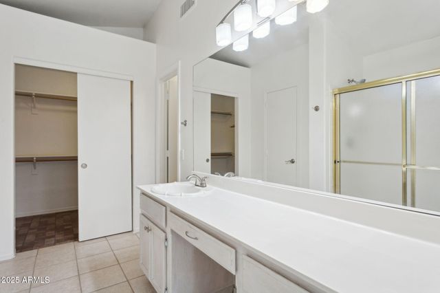 3101 E Wagoner Road, Phoenix, AZ 85032