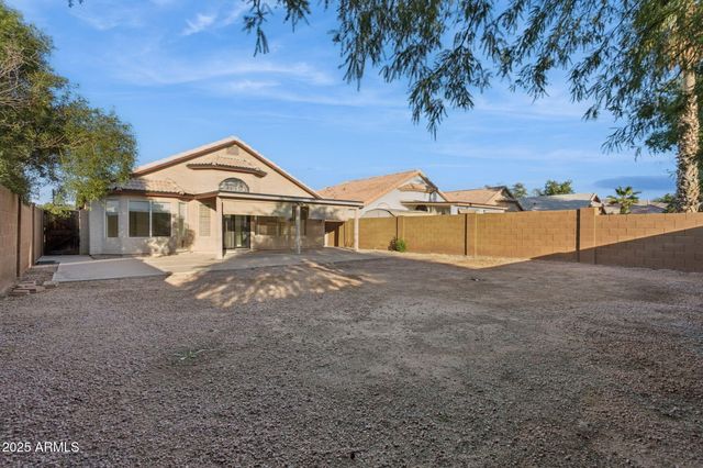 3101 E Wagoner Road, Phoenix, AZ 85032