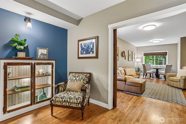9975 185th Court NE, Redmond, WA 98052