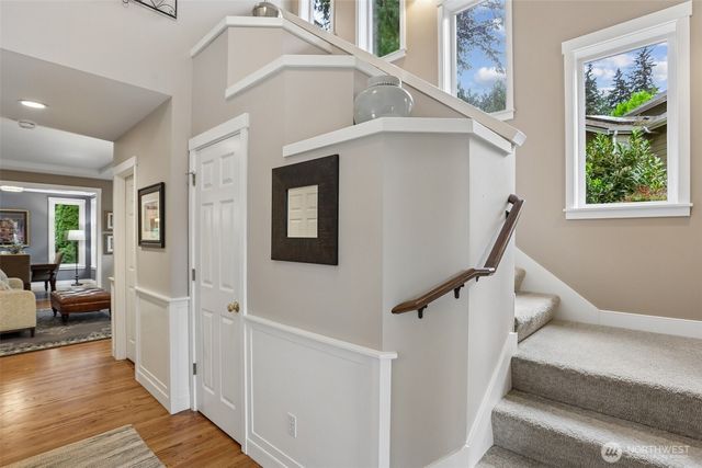 9975 185th Court NE, Redmond, WA 98052