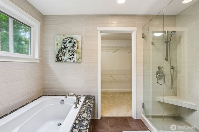 9975 185th Court NE, Redmond, WA 98052