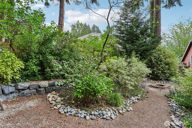 9975 185th Court NE, Redmond, WA 98052