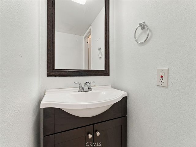 330 W Devonshire Drive, Oxnard, CA 93030
