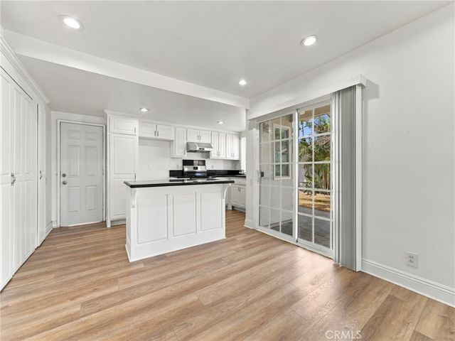 330 W Devonshire Drive, Oxnard, CA 93030