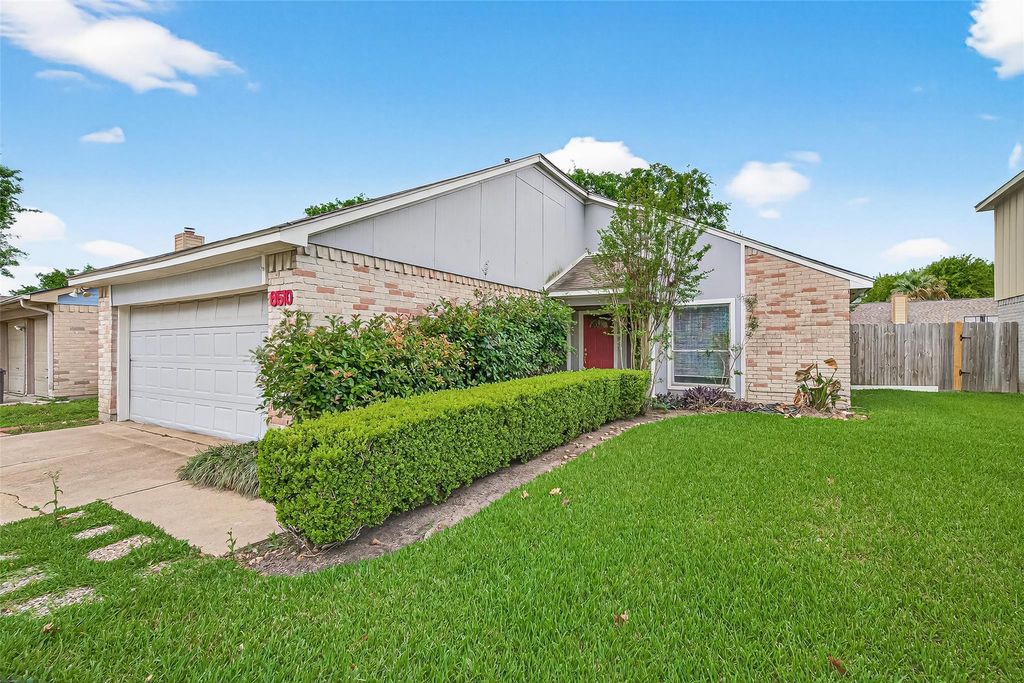 6510 Paso Del Sol Drive, Houston, TX 77083