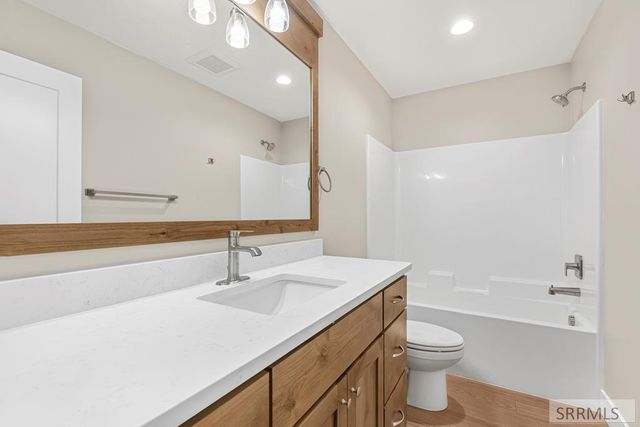 2416 Virlow, Idaho Falls, ID 83401