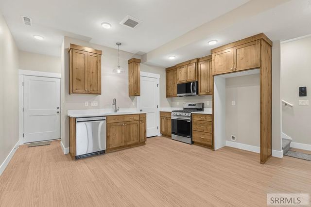 2416 Virlow, Idaho Falls, ID 83401