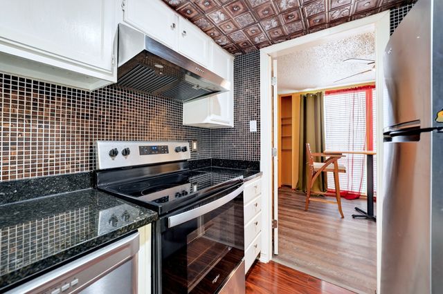 7145 Fair Oaks Avenue 37, Dallas, TX 75231