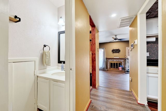 7145 Fair Oaks Avenue 37, Dallas, TX 75231
