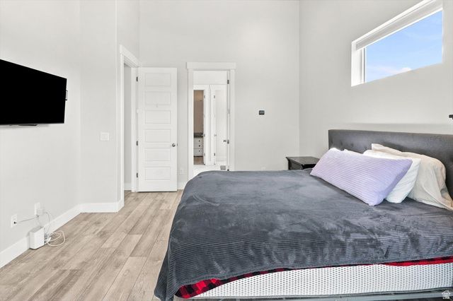 558 N HAMPTON LN, Lindon, UT 84042