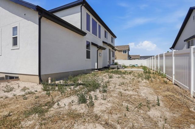 558 N HAMPTON LN, Lindon, UT 84042