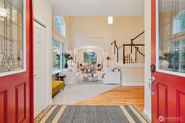 4707 NE 7th Place, Renton, WA 98059