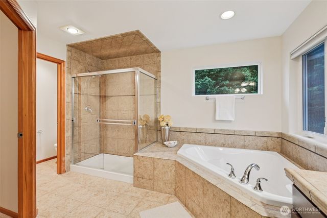 4707 NE 7th Place, Renton, WA 98059