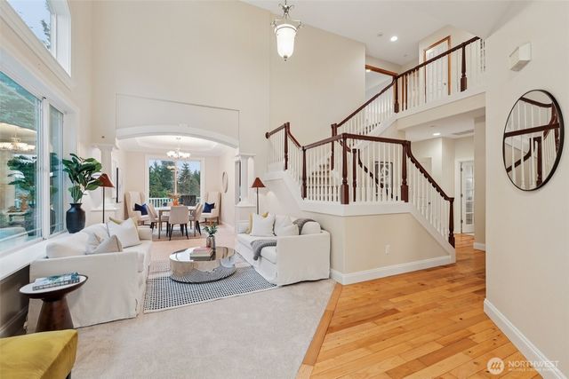4707 NE 7th Place, Renton, WA 98059