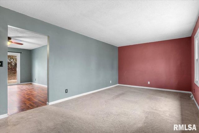 259 N COLUMBIA Avenue, Springfield, IL 62702