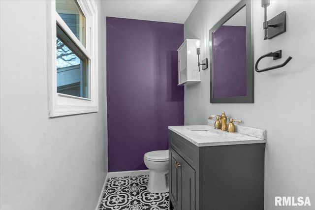 259 N COLUMBIA Avenue, Springfield, IL 62702