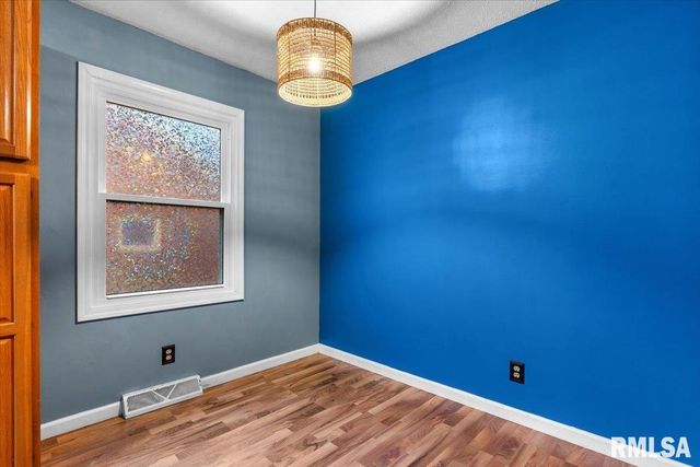 259 N COLUMBIA Avenue, Springfield, IL 62702