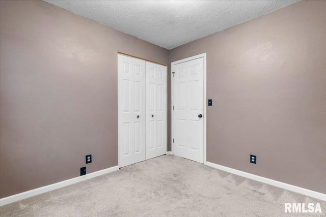 259 N COLUMBIA Avenue, Springfield, IL 62702