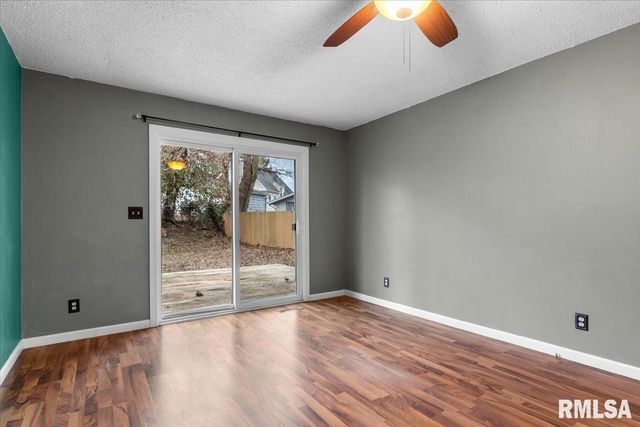 259 N COLUMBIA Avenue, Springfield, IL 62702