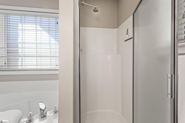 625 Ashley Commons Court, Greer, SC 29651