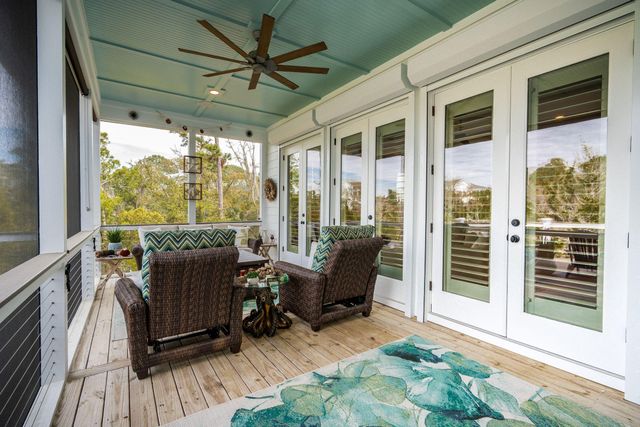 1537 Menhaden Lane, Mount Pleasant, SC 29466