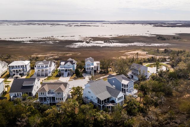 1537 Menhaden Lane, Mount Pleasant, SC 29466