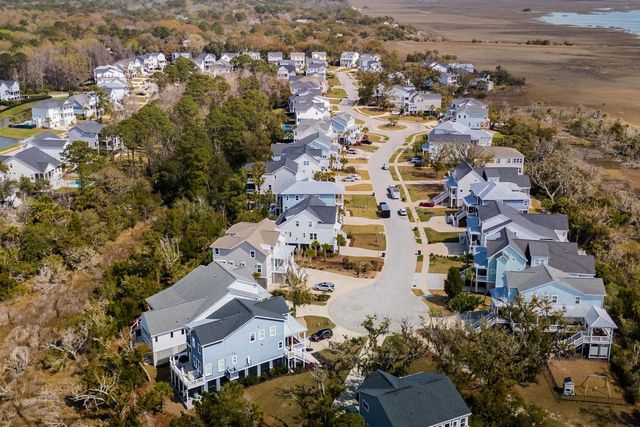 1537 Menhaden Lane, Mount Pleasant, SC 29466