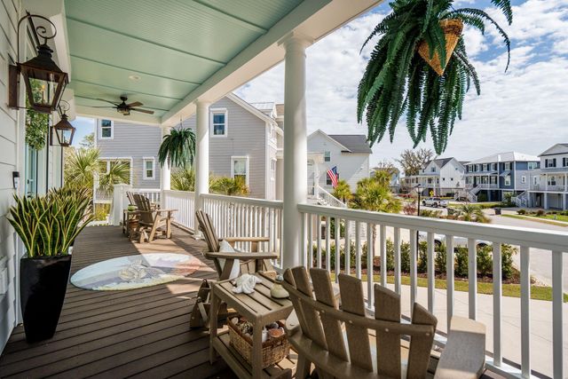 1537 Menhaden Lane, Mount Pleasant, SC 29466