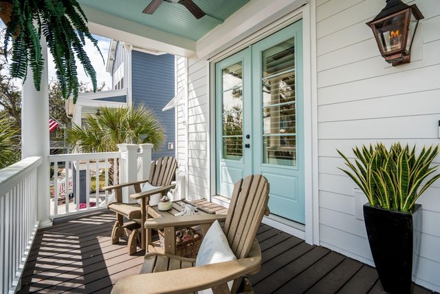 1537 Menhaden Lane, Mount Pleasant, SC 29466