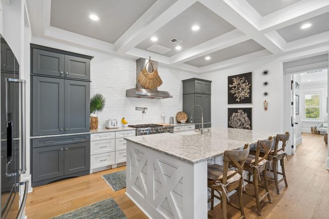 1537 Menhaden Lane, Mount Pleasant, SC 29466