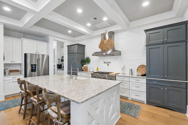 1537 Menhaden Lane, Mount Pleasant, SC 29466