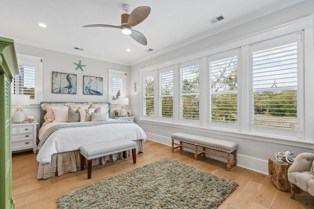 1537 Menhaden Lane, Mount Pleasant, SC 29466