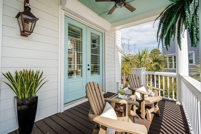 1537 Menhaden Lane, Mount Pleasant, SC 29466